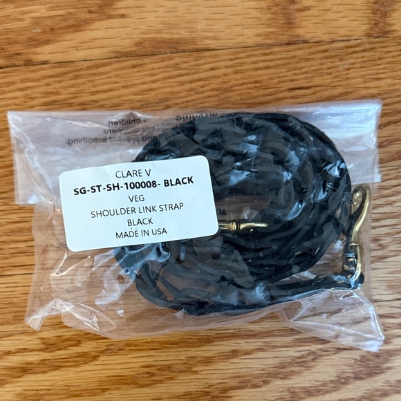 NWT Clare V Shoulder Link Strap, Black - Picture 2 of 2